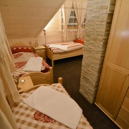 Konukevi Adriana 3*